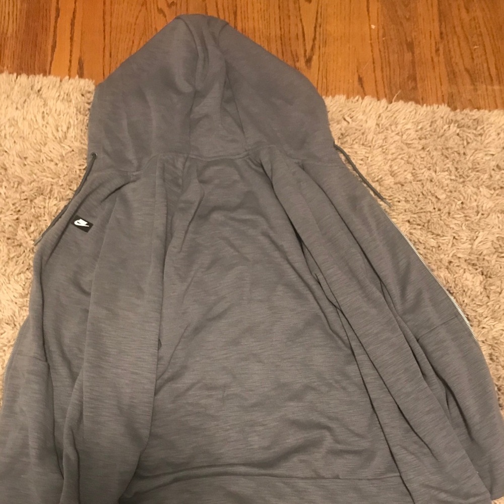nike zip up hoodie
